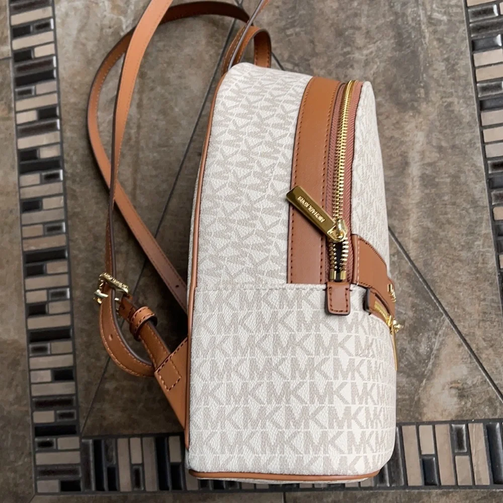 MICHAEL KORS KENLY MEDIUM BACKPACK Vanilla signature color